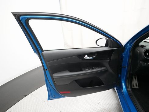 Used 2024 Kia Forte GT-Line w/ GT-Line Premium Package image 27