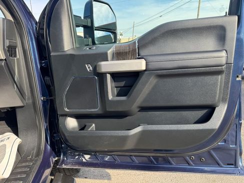 Used 2020 Ford F250 Lariat w/ Lariat Value Package AWD/4WD image 29