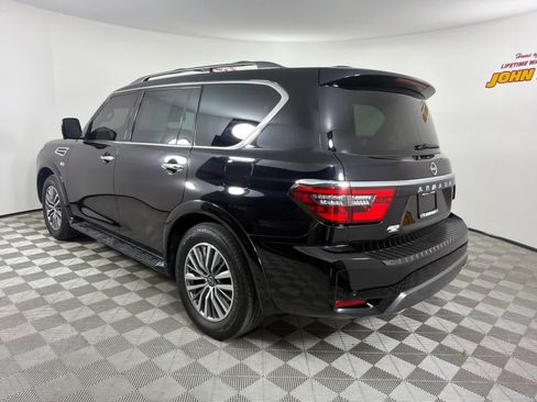 Used 2022 Nissan Armada SL RWD image 3
