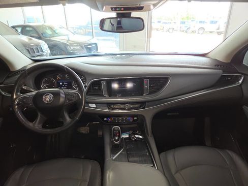Used 2020 Buick Enclave Essence w/ Sound and Sites Package FWD image 23