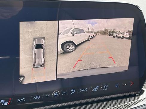 New 2026 Chevrolet Traverse High Country w/ LPO, Floor Liner Package image 17