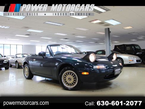 Used 1996 MAZDA MX-5 Miata image 1