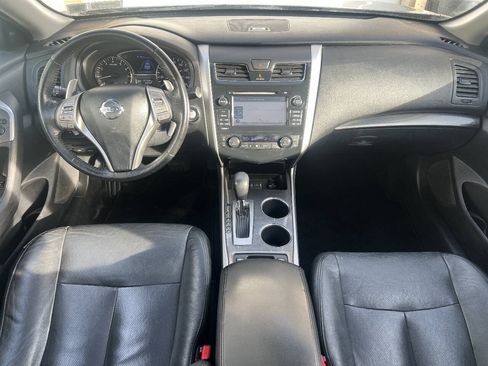 Used 2014 Nissan Altima 3.5 SL w/ Technology Package FWD image 15