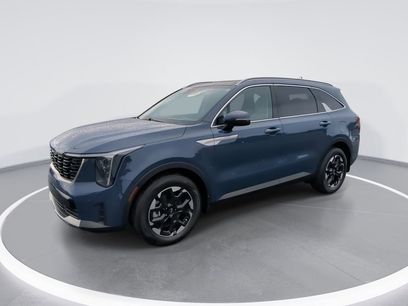 Used 2024 Kia Sorento S w/ Panoramic Sunroof Package