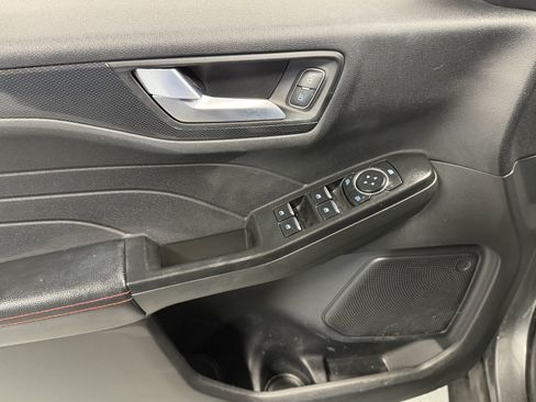 Used 2024 Ford Escape ST-Line w/ Tech Pack #1 AWD/4WD image 16