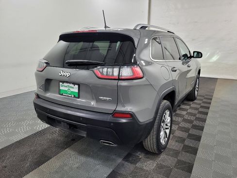 Used 2021 Jeep Cherokee Latitude Lux w/ Comfort/Convenience Group image 9