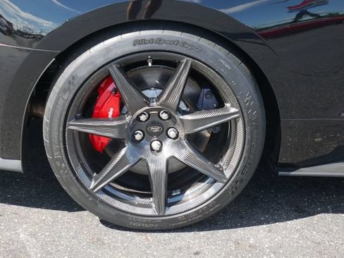 Used 2022 Ford Mustang Shelby GT500 w/ Carbon Fiber Track Pack RWD image 13