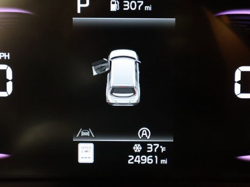 Used 2024 Kia Soul LX w/ Option Group 015 image 37