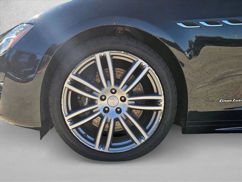 Used 2020 Maserati Ghibli S GranLusso image 9