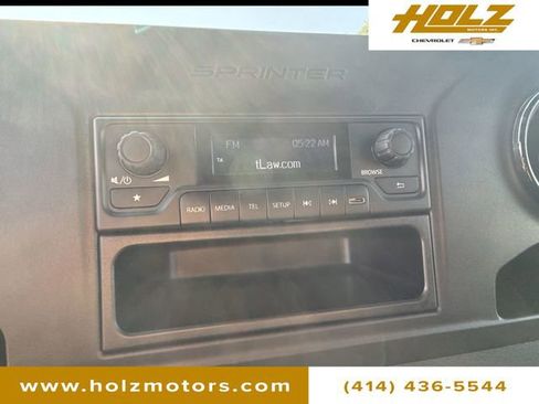 Used 2025 Mercedes-Benz Sprinter 2500 image 13