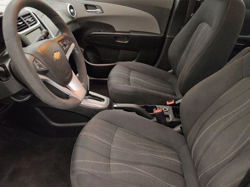 Used 2019 Chevrolet Sonic LT image 17