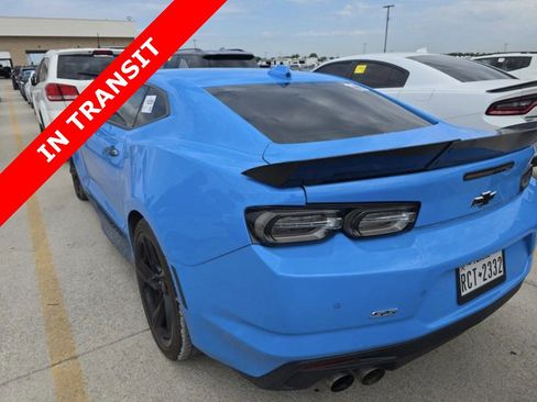 Used 2022 Chevrolet Camaro SS RWD image 5