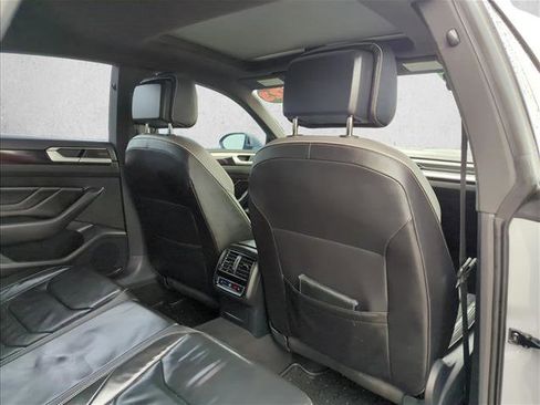 Used 2023 Volkswagen Arteon SEL Premium image 22