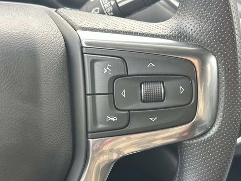 Used 2025 Chevrolet Blazer LT w/ Driver Confidence Package image 24