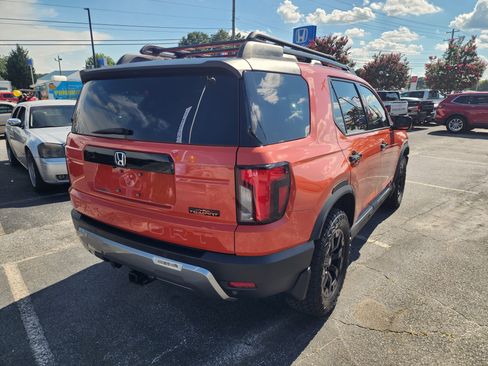 Certified 2026 Honda Passport TrailSport Elite image 4