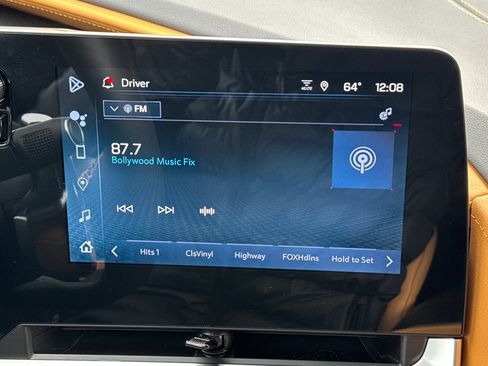 Used 2024 Chevrolet Corvette Stingray w/ Z51 Performance Package image 15