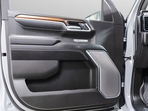 Used 2025 GMC Sierra 1500 Denali w/ Technology Package image 24