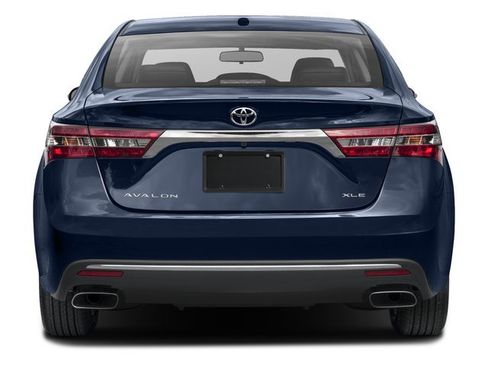 Used 2016 Toyota Avalon XLE FWD image 5
