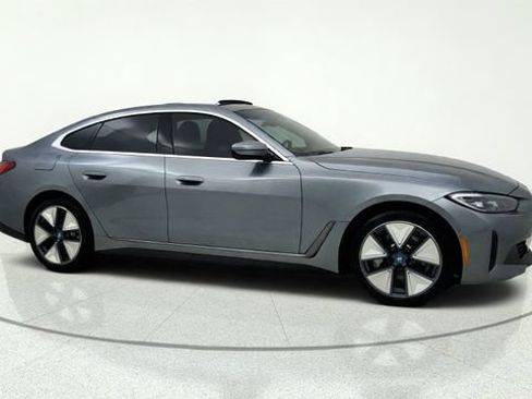 Used 2023 BMW i4 eDrive35 w/ Premium Package RWD image 3