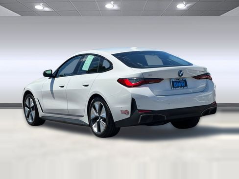 Used 2023 BMW i4 eDrive35 RWD image 3