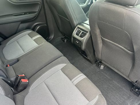 Used 2024 Chevrolet Blazer LT w/ Convenience Package FWD image 18