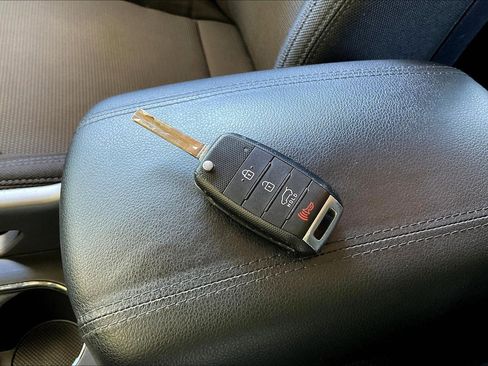 Used 2014 Kia Sportage LX FWD image 31