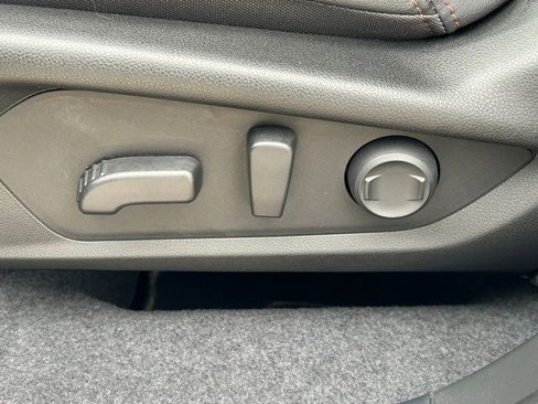 Used 2025 Subaru Forester Touring image 29