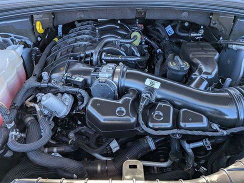 Certified 2024 Jeep Grand Cherokee L Limited w/ Luxury Tech Group II image 32