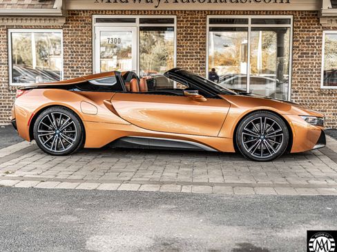 Used 2019 BMW i8 Roadster image 9