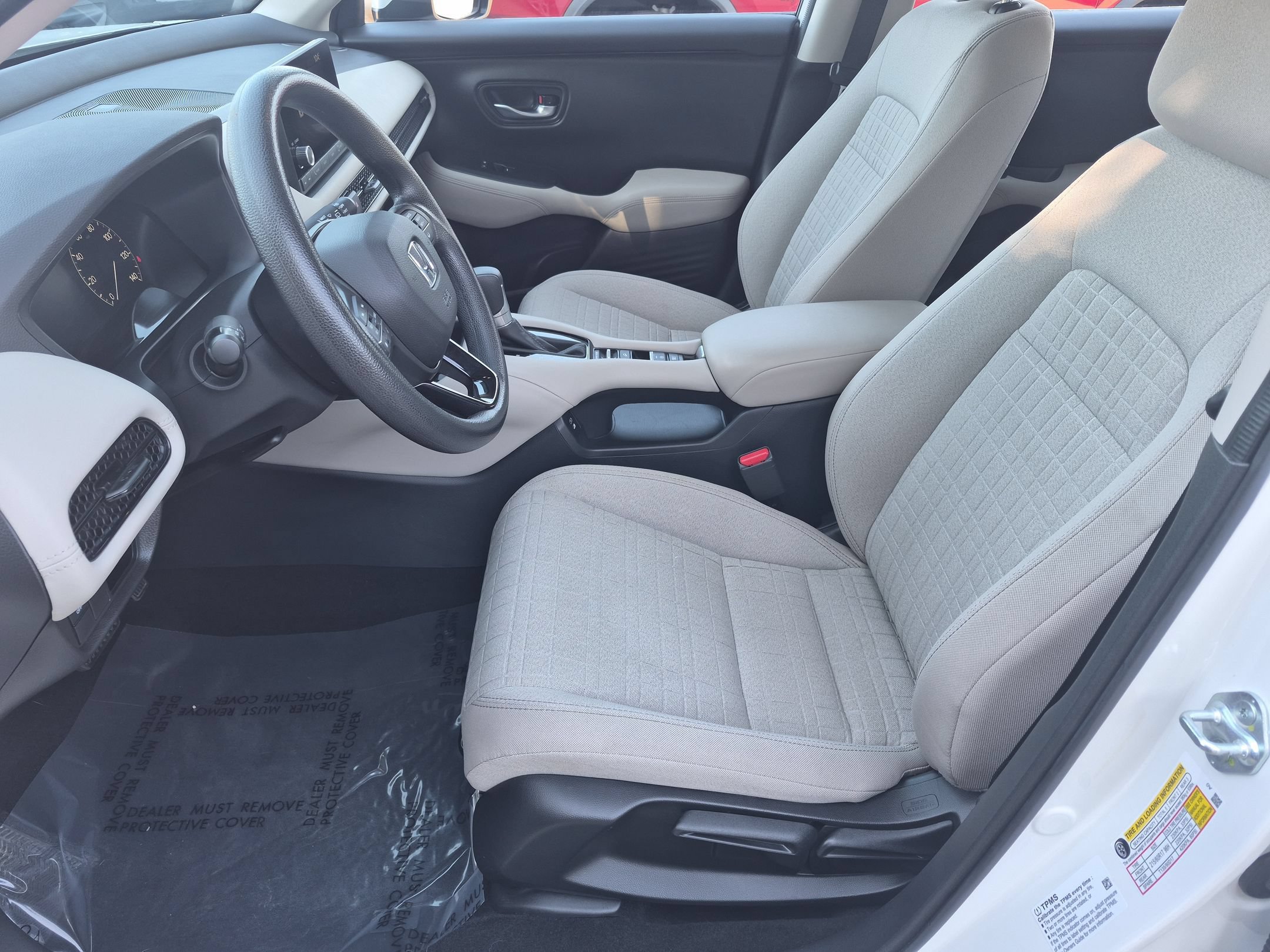 Used 2024 Honda HR-V LX image 12