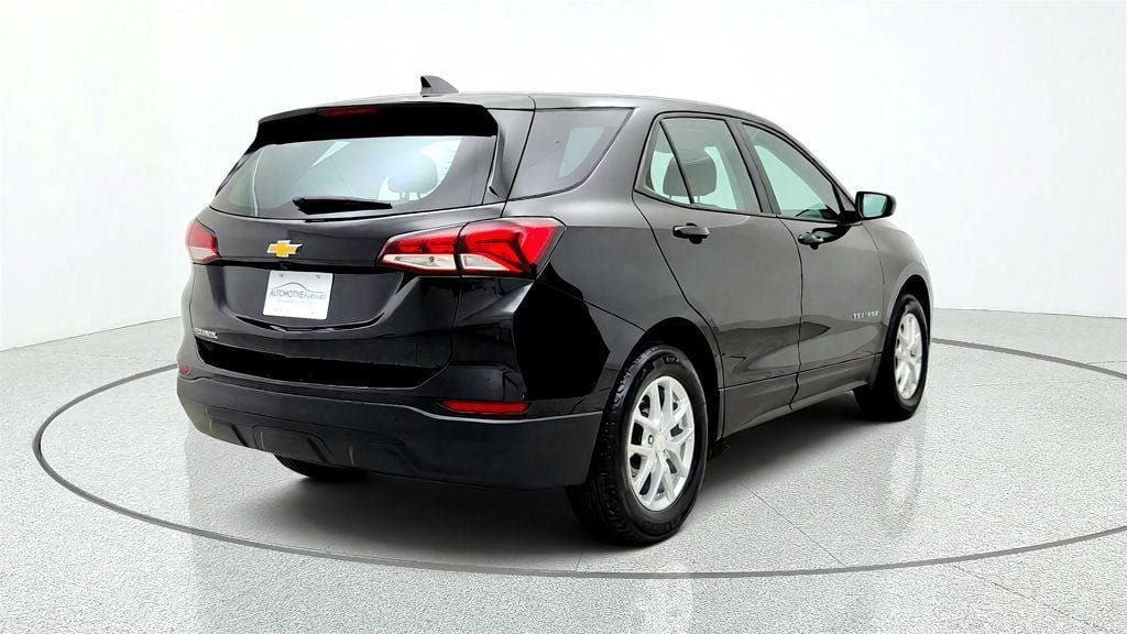 Used 2024 Chevrolet Equinox LS FWD image 5