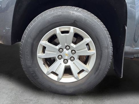 Used 2015 Chevrolet Colorado LT AWD/4WD image 21