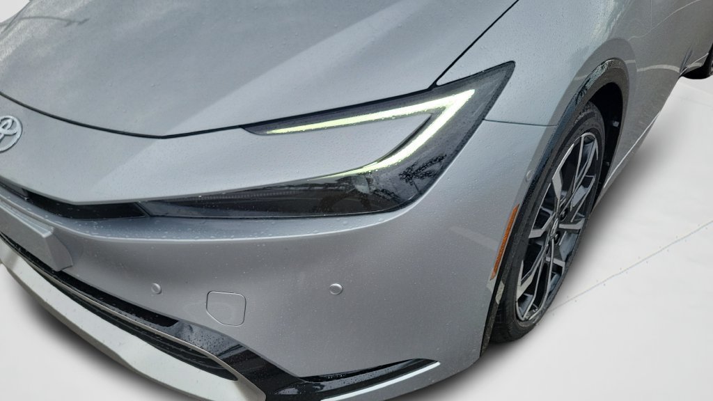 New 2027 Toyota Prius Plug-In Hybrid w/ Limited Premium Package FWD image 24