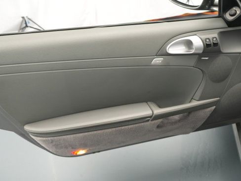 Used 2007 Porsche Cayman S RWD image 26