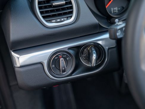 Used 2025 Porsche 718 Boxster S image 13