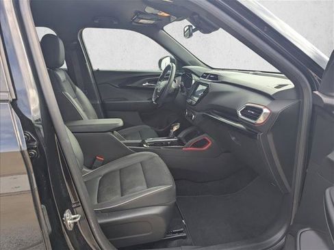 Used 2022 Chevrolet TrailBlazer RS w/ Convenience Package FWD image 19