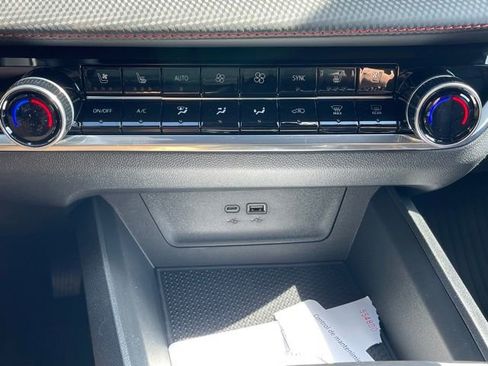 New 2026 Chevrolet Equinox RS w/ Convenience Package III image 13