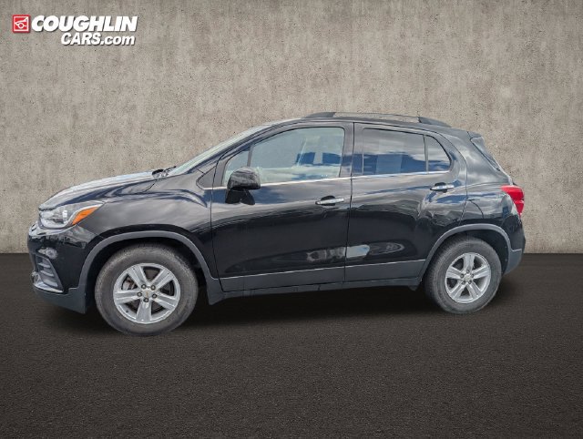 Used 2019 Chevrolet Trax LT w/ LT Convenience Package FWD image 4