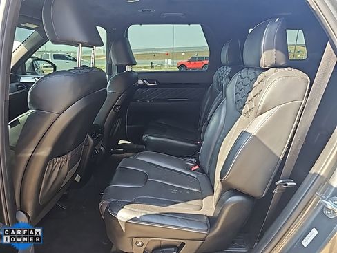 Used 2022 Hyundai Palisade Calligraphy image 28