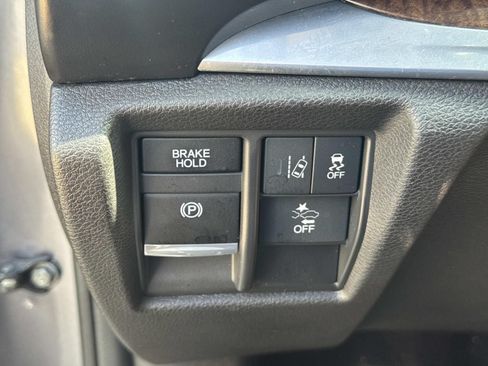 Used 2020 Acura MDX FWD image 22