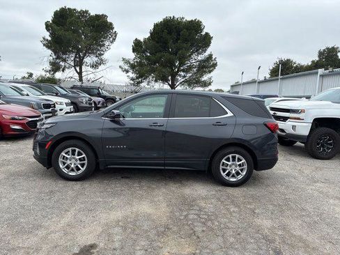 Used 2023 Chevrolet Equinox LT FWD image 8