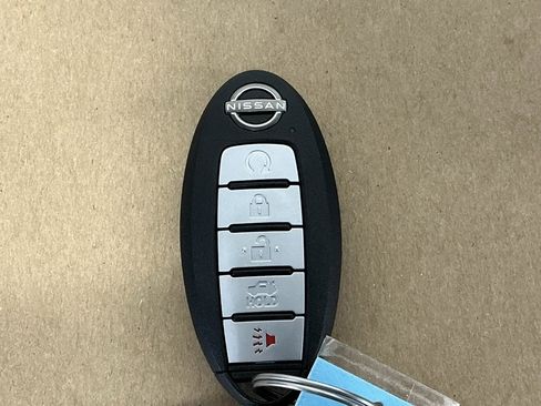 Used 2024 Nissan Altima 2.5 SR w/ SR Premium Package image 26