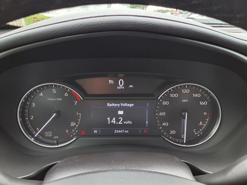 Used 2023 Cadillac XT4 Sport FWD image 28