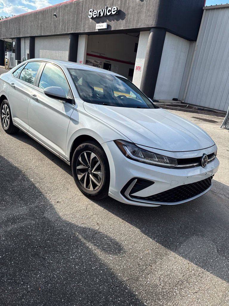 Used 2026 Volkswagen Jetta S FWD image 2
