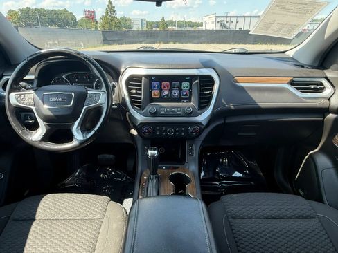 Used 2019 GMC Acadia SLE w/ Driver Alert Package I AWD/4WD image 3