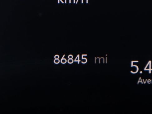 Used 2021 Chrysler Pacifica Touring-L image 26