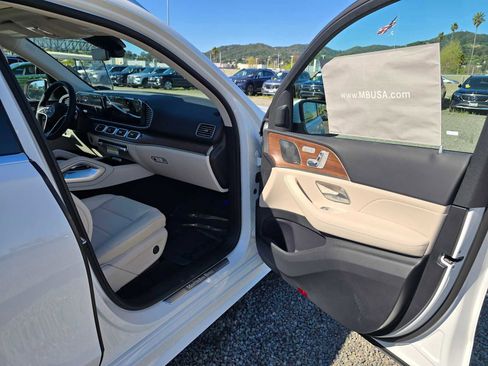 New 2026 Mercedes-Benz GLE 450 4MATIC image 12