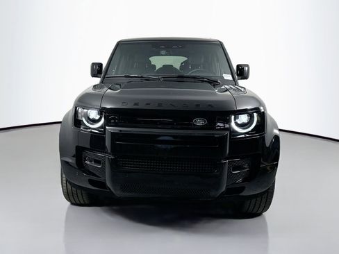 New 2025 Land Rover Defender 130 V8 image 2