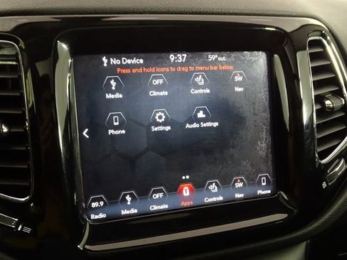 Used 2018 Jeep Compass Limited w/ Navigation Group image 38