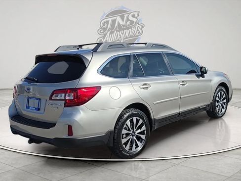 Used 2015 Subaru Outback 3.6R Limited AWD/4WD image 6